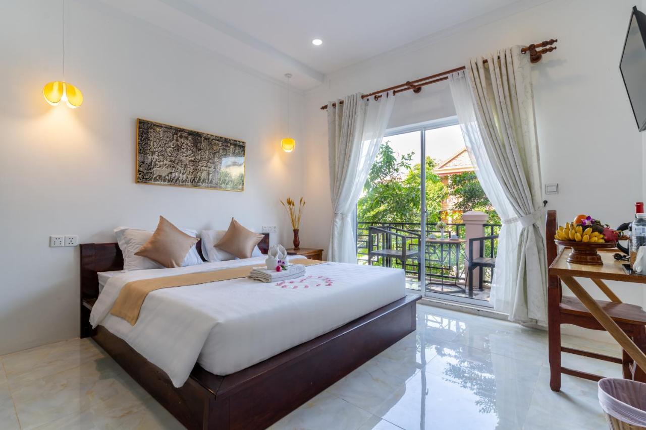 לינה וארוחת בוקר סיאם ריפ Angkor Rithy Boutiquese מראה חיצוני תמונה